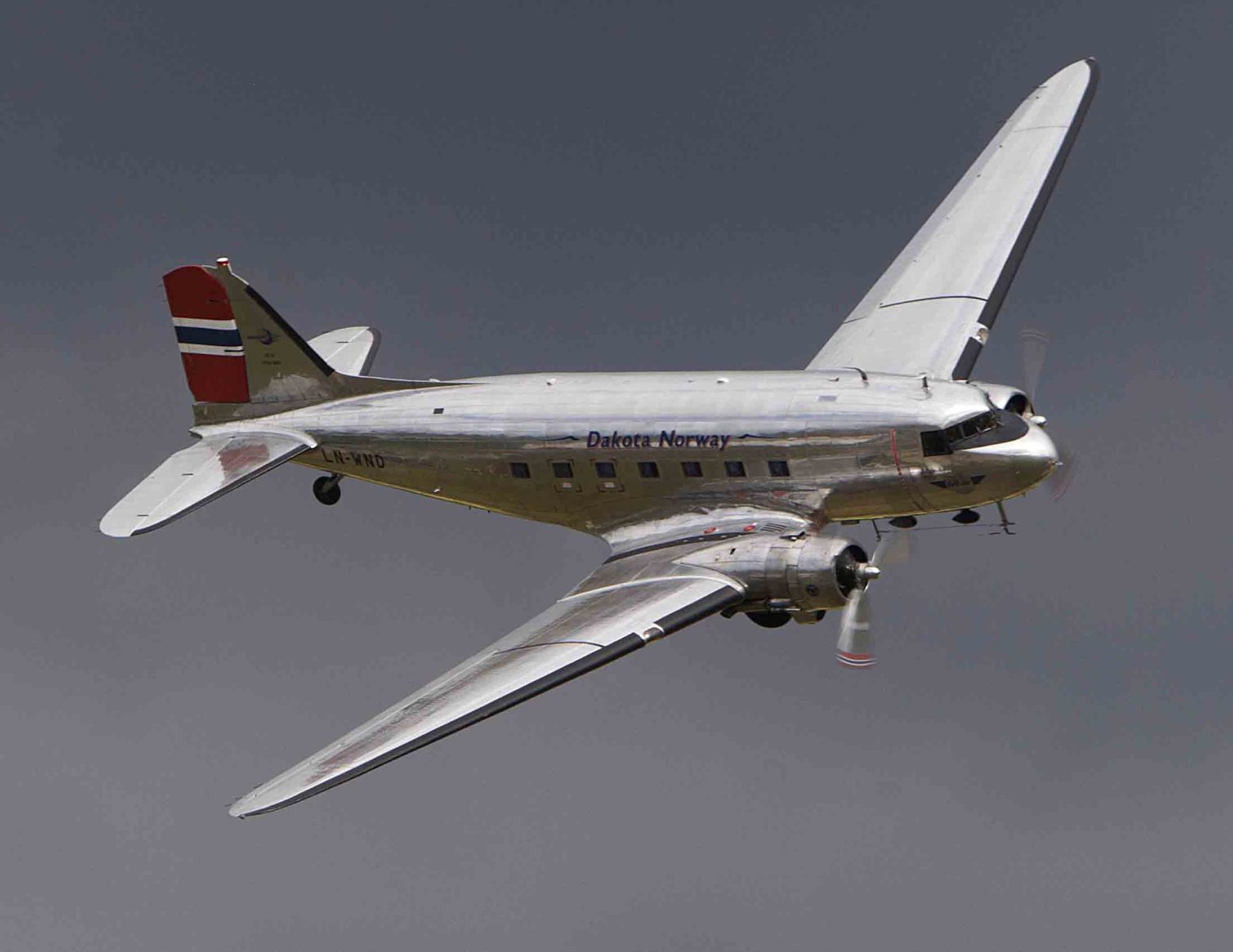 DC-3-Dakota-NO-LN-WND-_MG_7349
